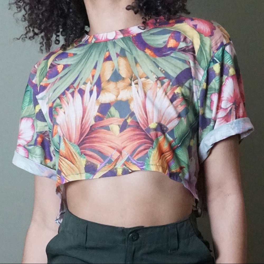 Rainforest Cropped Tee
